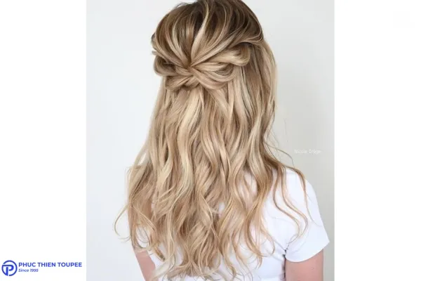 Half-Up, Half-Down The Best of Both Worlds